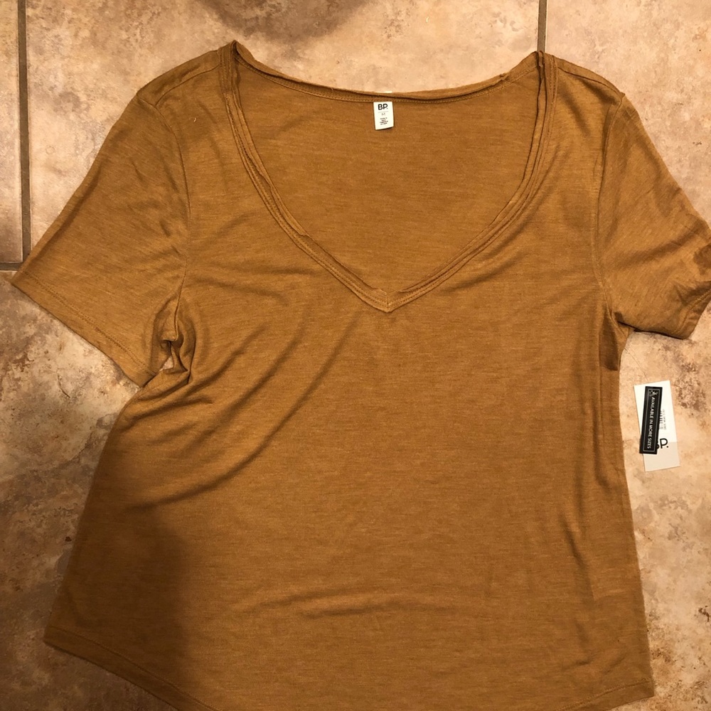 BP v neck short sleeve tee mustard BNWT
